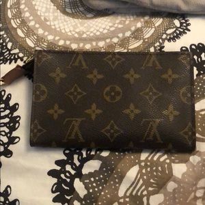 LV accessories pouchette (small)
